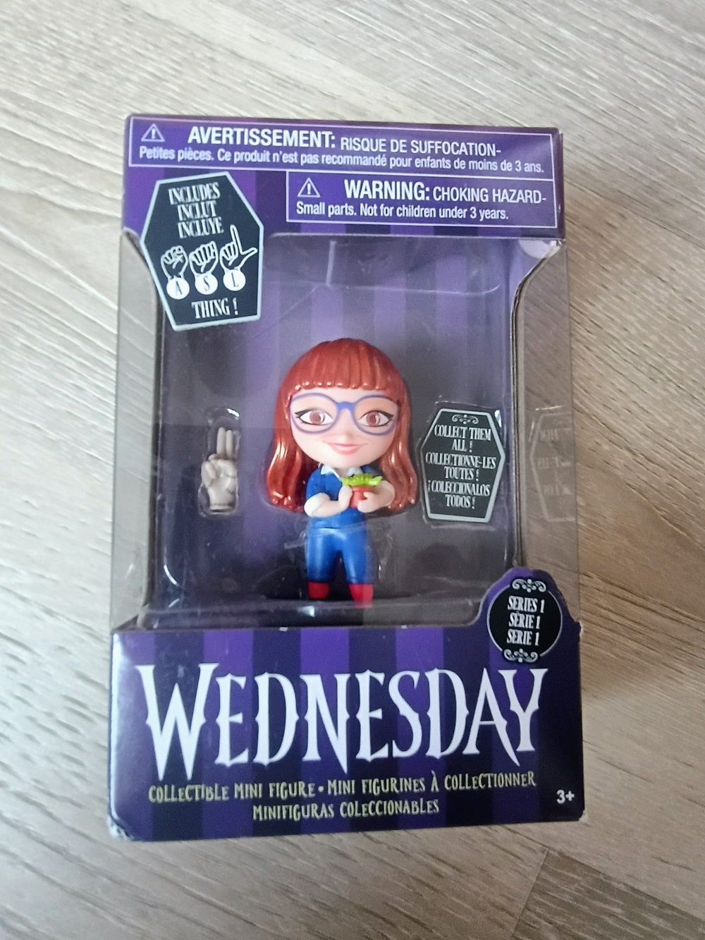 Wednesday Marilyn Thornhill Series 1 Mini Figure With Thing Accessory NIB